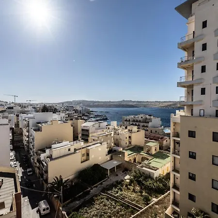 דירה Amazing Seaview Duplex Penthouse סיינט פול ביי