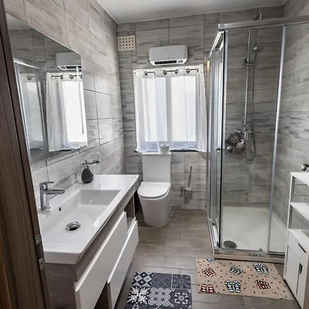 Amazing Seaview Duplex Penthouse סיינט פול ביי