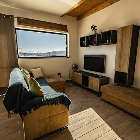 Amazing Seaview Duplex Penthouse Apartment *